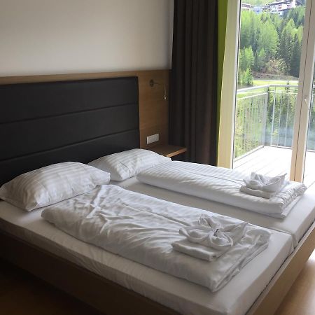 Nassfeld Mountain Apartments ซอนเนนอัลเพอ นัสส์เฟลด์ ภายนอก รูปภาพ